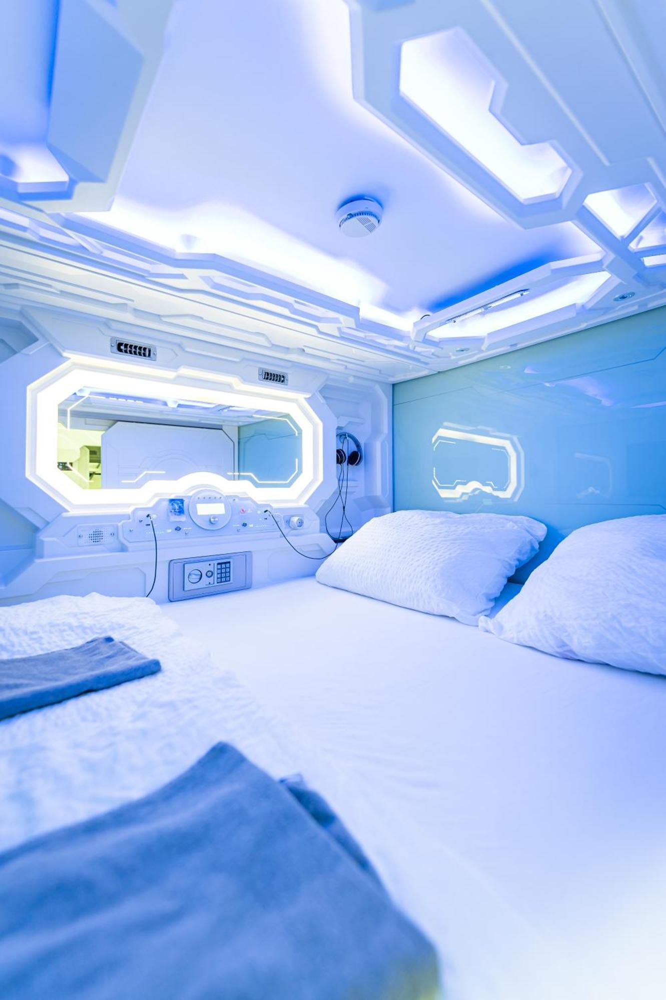 Space Home Apartment - Downtown Вена Экстерьер фото